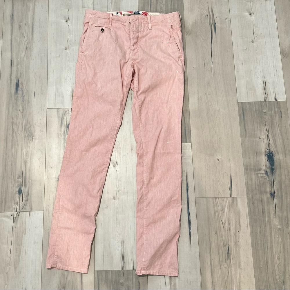Men’s Incotex fit fantastic! They are as close to being tailored as it comes.